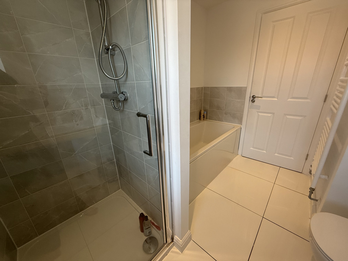 Bramley Road, Thornbury, BS35, photo 15