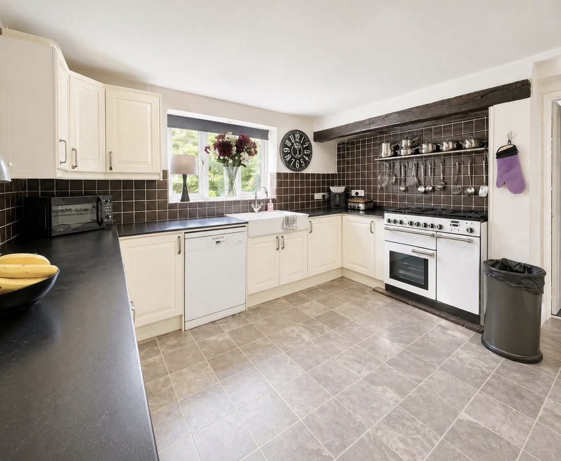 Woodend Lane, Hill, GL13, photo 4