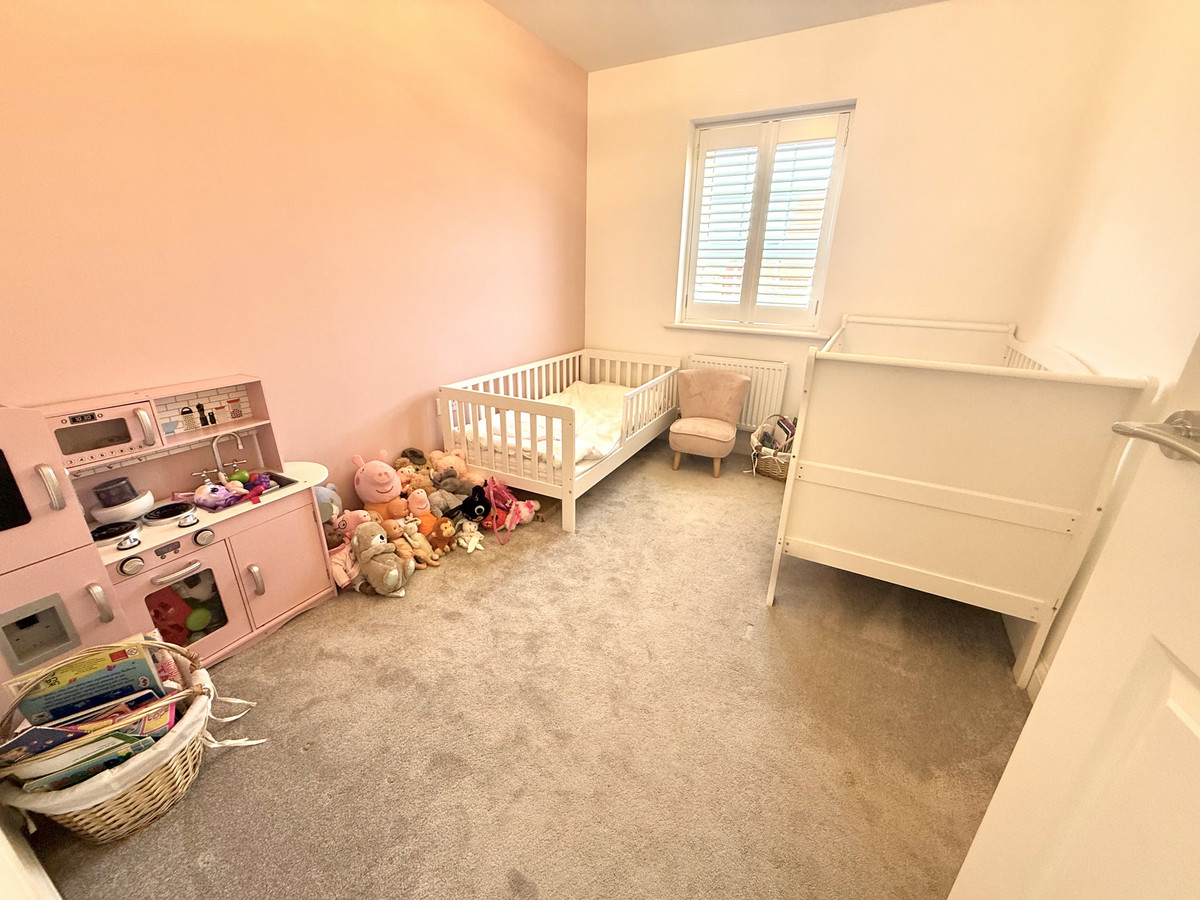 Bramley Road, Thornbury, BS35, photo 17