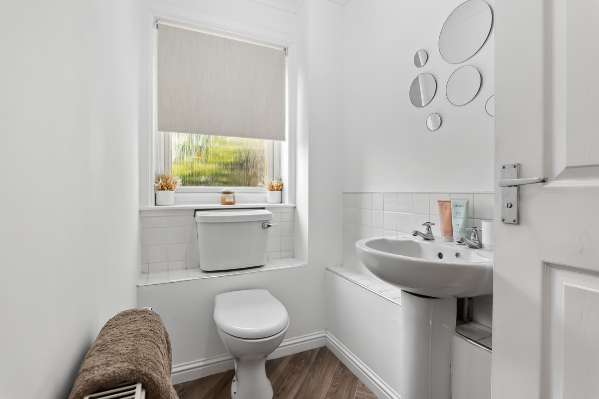 Clem Attlee Gardens, Larkhall, ML9, photo 27