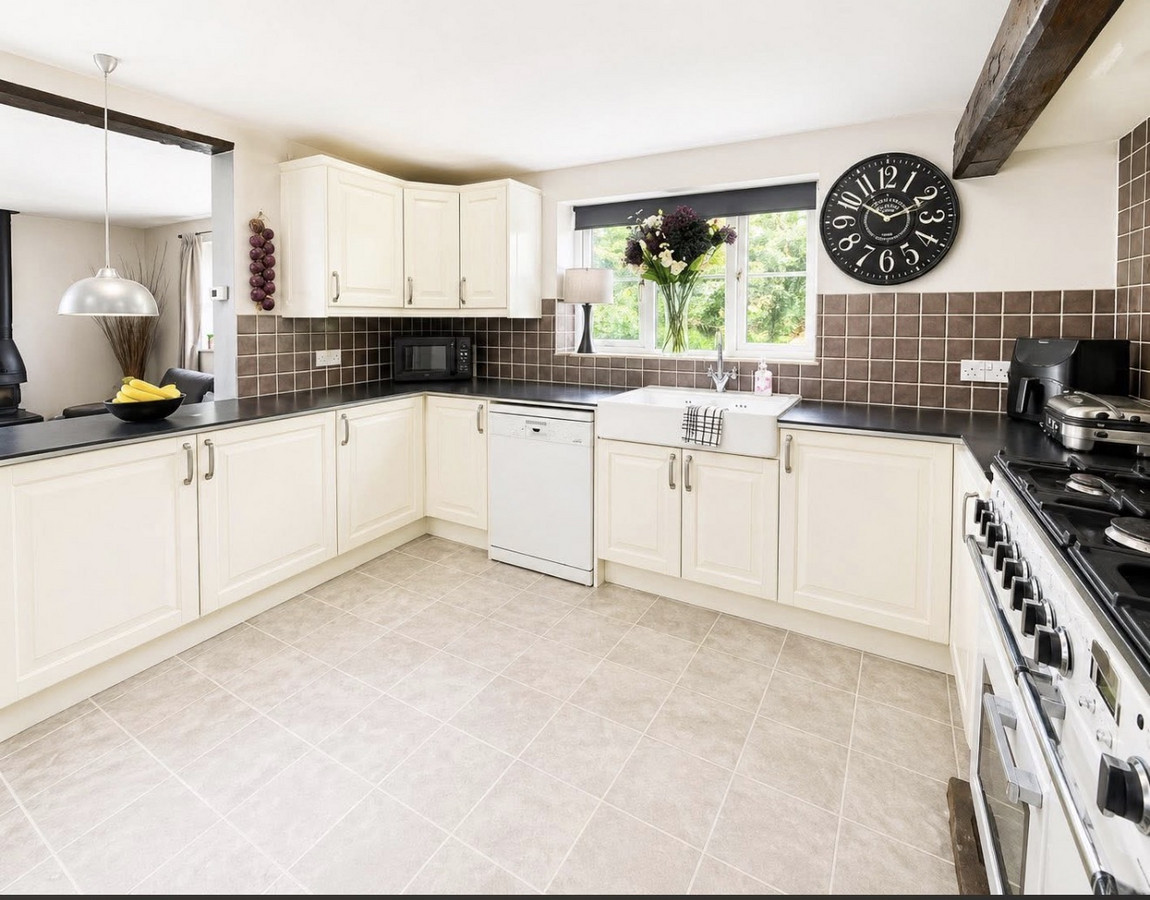 Woodend Lane, Hill, GL13, photo 5