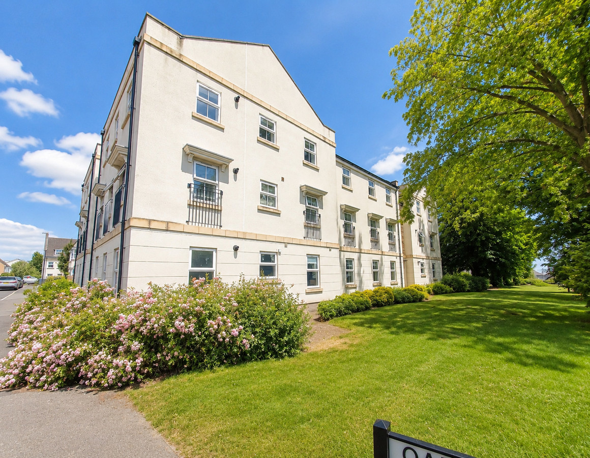 Oak Leaze, Charlton Hayes, BS34