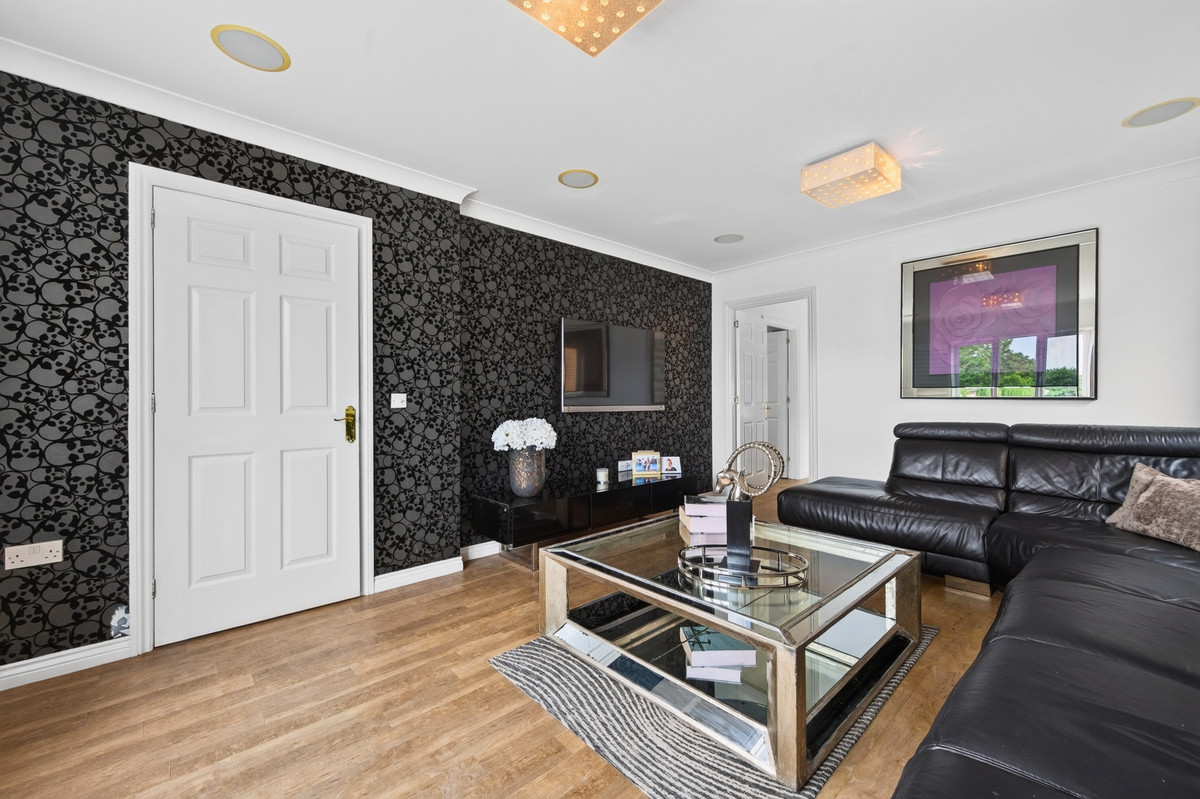 Glenlyon Place, Cathkin, G73, photo 5