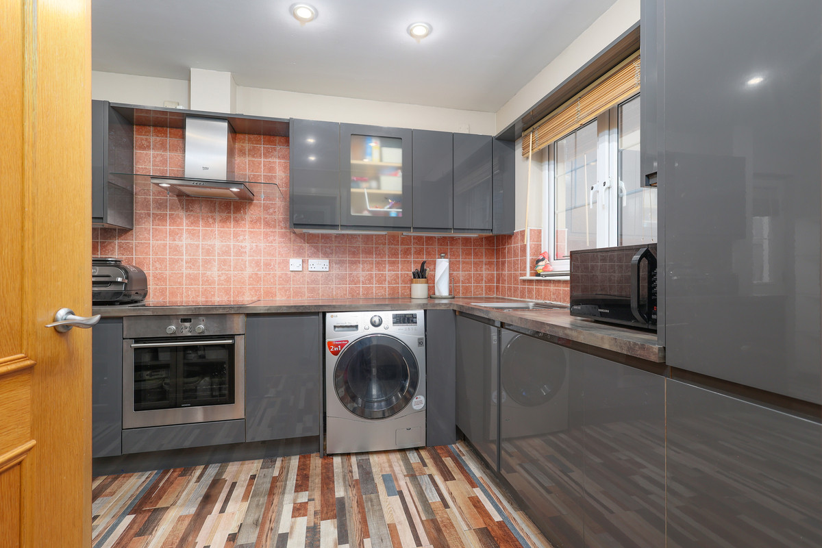 Langhaul Court, Glasgow, G53, photo 4