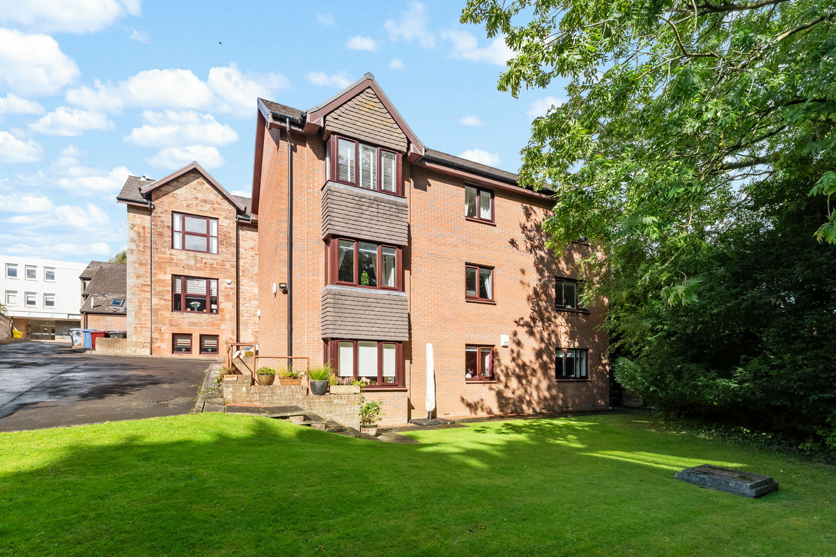 Auchingramont Road, Hamilton, ML3, photo 11
