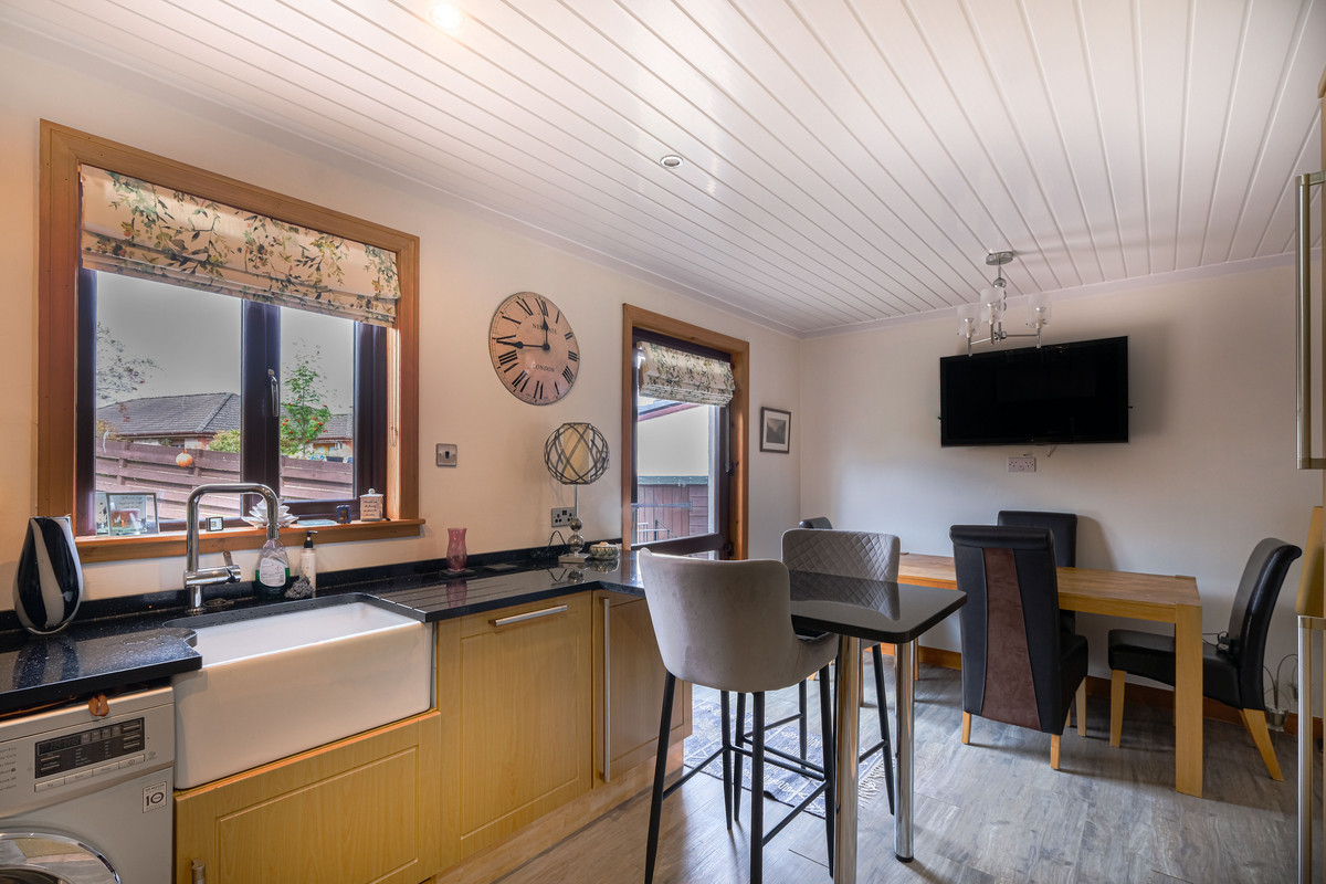 Waugh Road, Thornhill, DG3, photo 9
