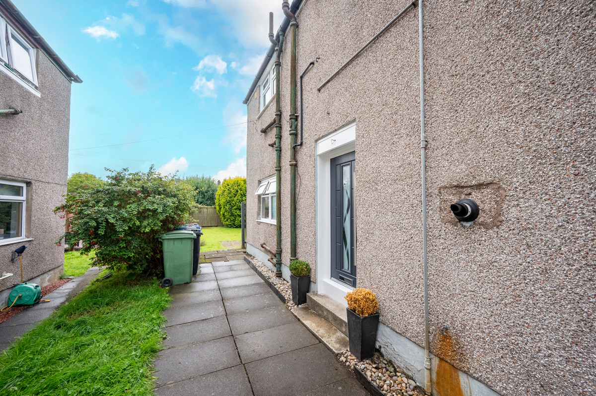 Croftend Avenue, Croftfoot, G44, photo 18
