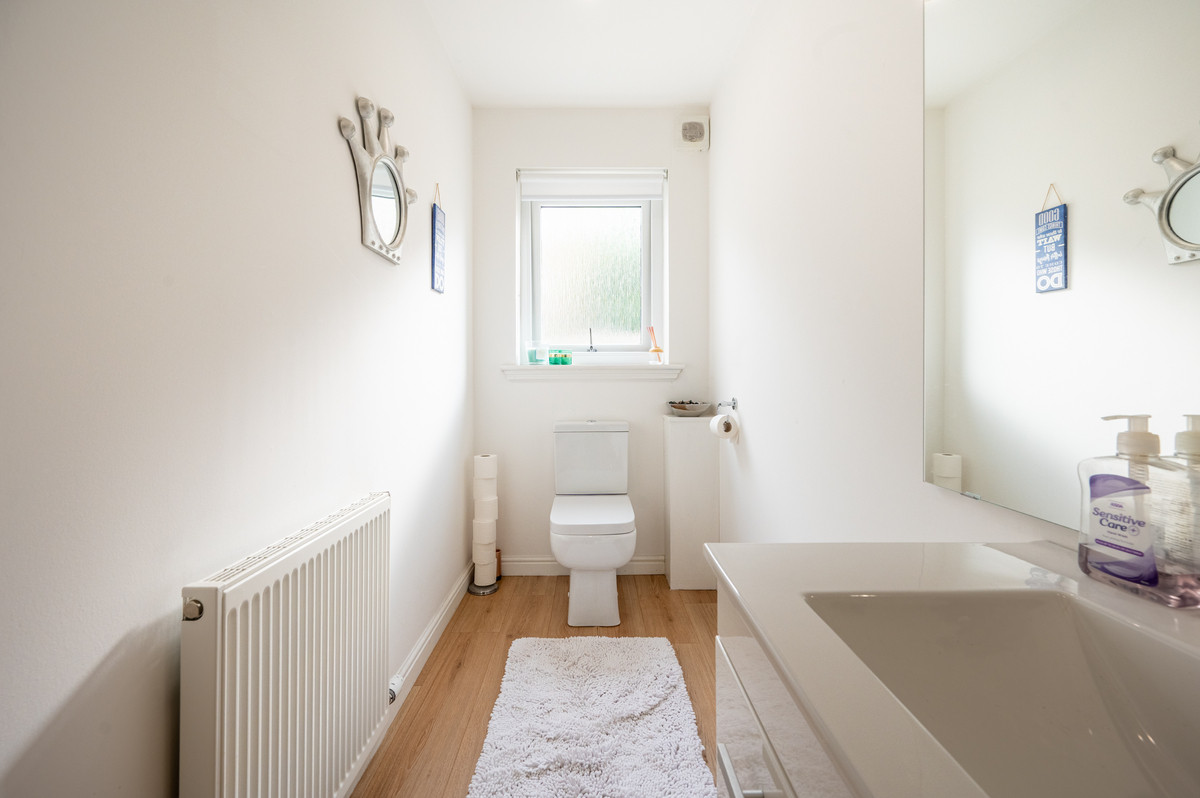 Margaret's Place, Larkhall, ML9, photo 8