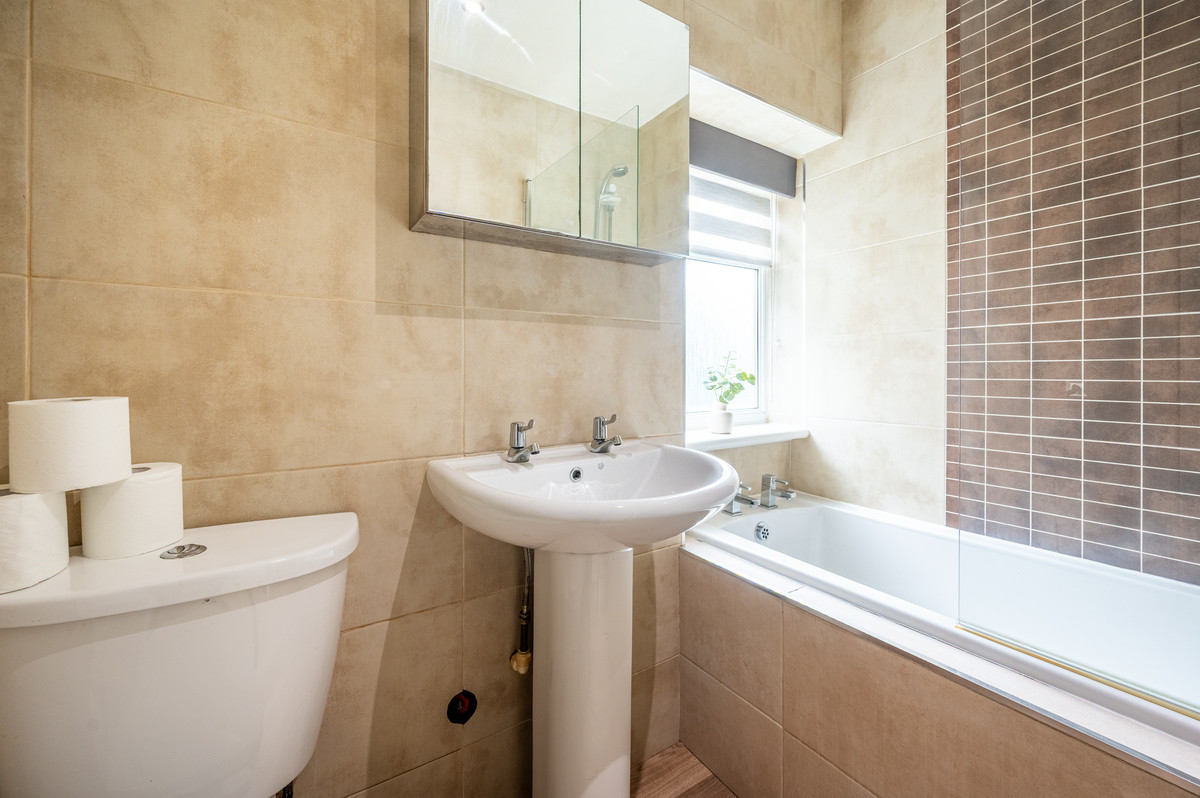Croftend Avenue, Croftfoot, G44, photo 10