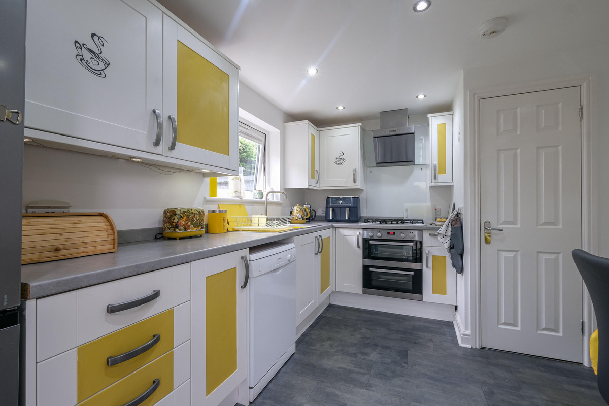 Laggary Road, Rhu, G84, photo 9