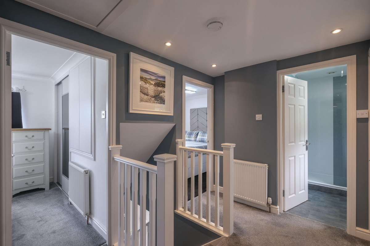 Laggary Road, Rhu, G84, photo 20
