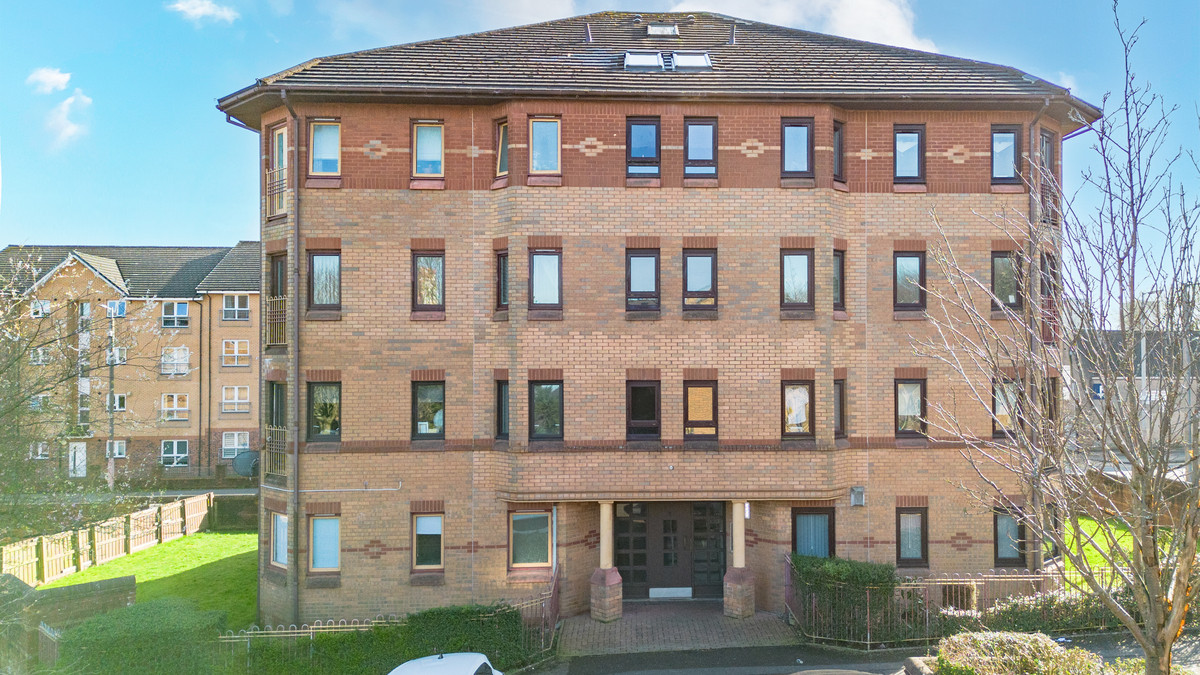 Southloch Gardens, Glasgow, G21