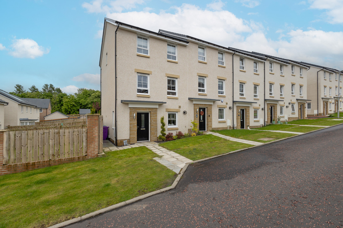 Braewell Court, Robroyston, Glasgow, G33, photo 2