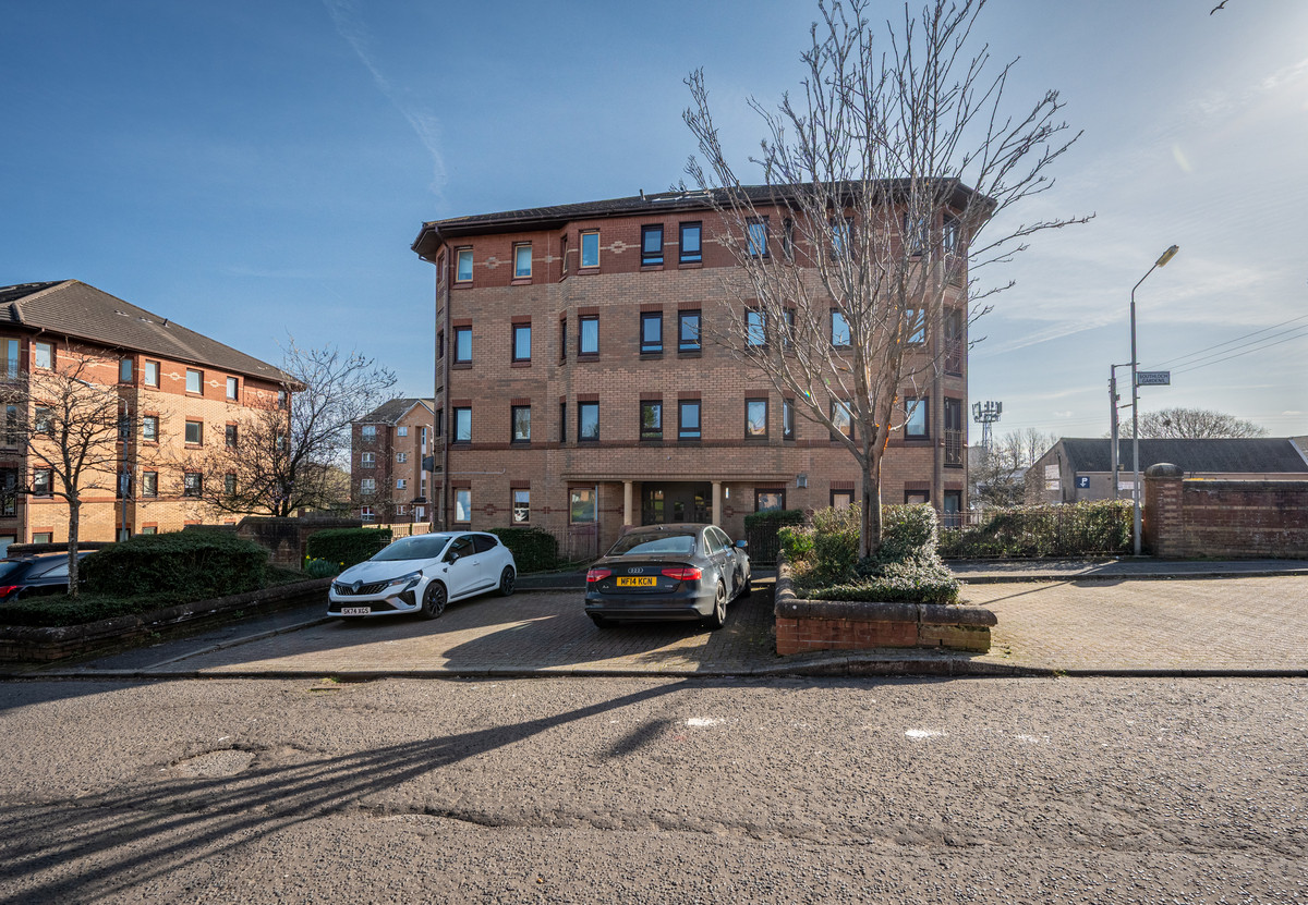 Southloch Gardens, Glasgow, G21, photo 13