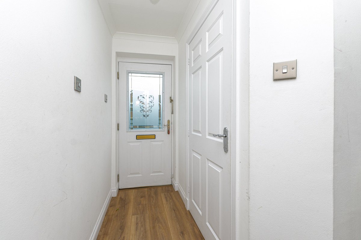Strathallan Avenue, Glasgow, G75, photo 3