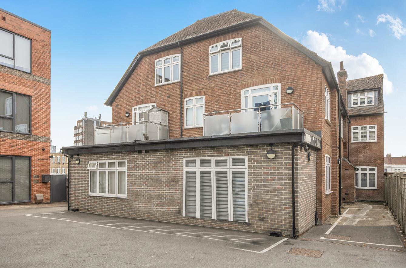 Compass House, Stanmore, HA7