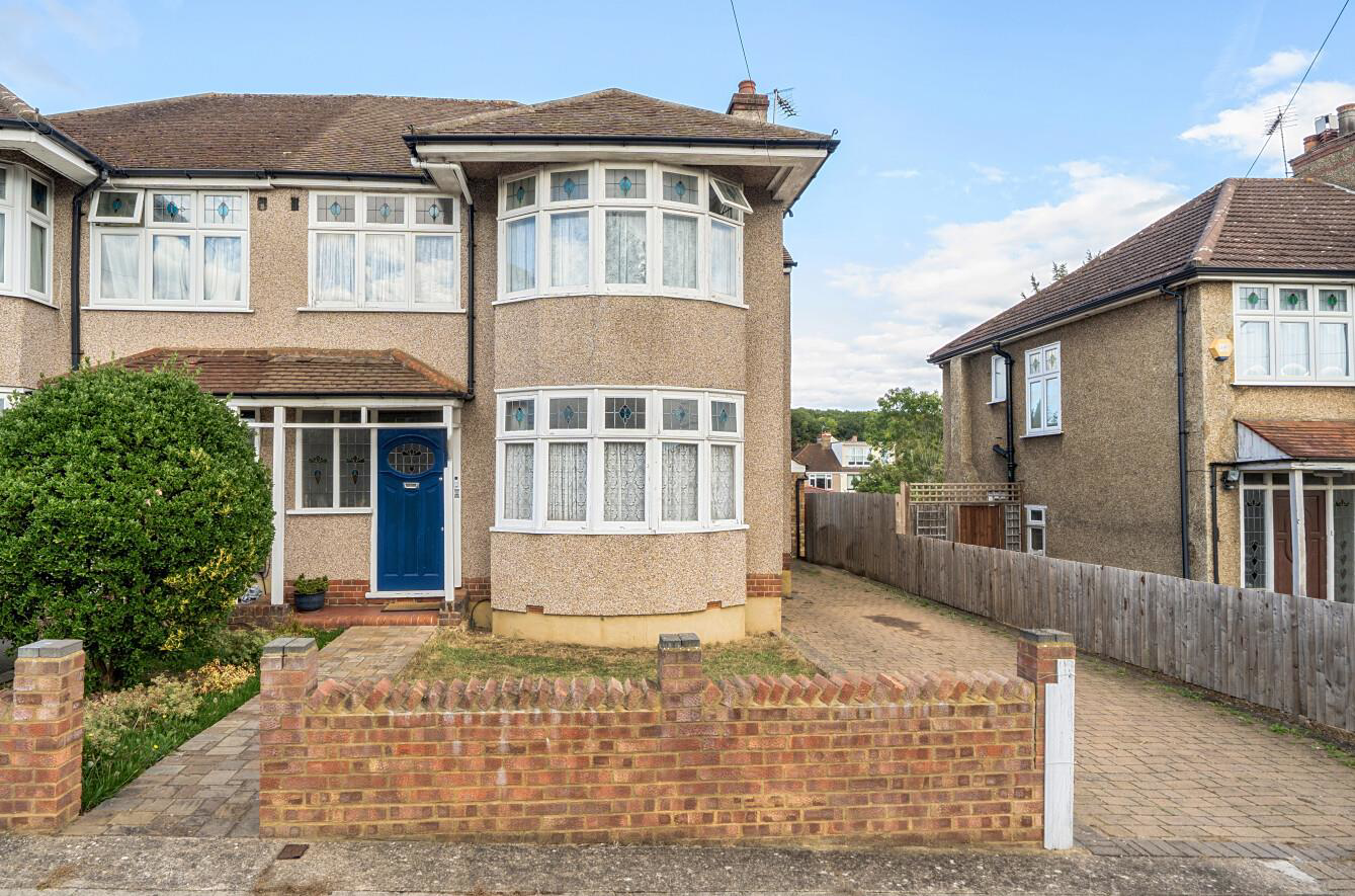 Kenton Lane, Harrow, HA3