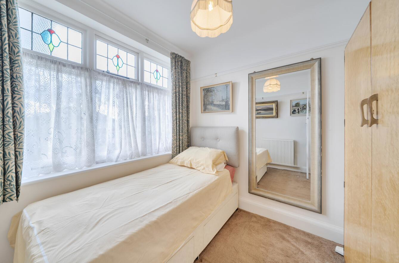 Kenton Lane, Harrow, HA3, photo 8