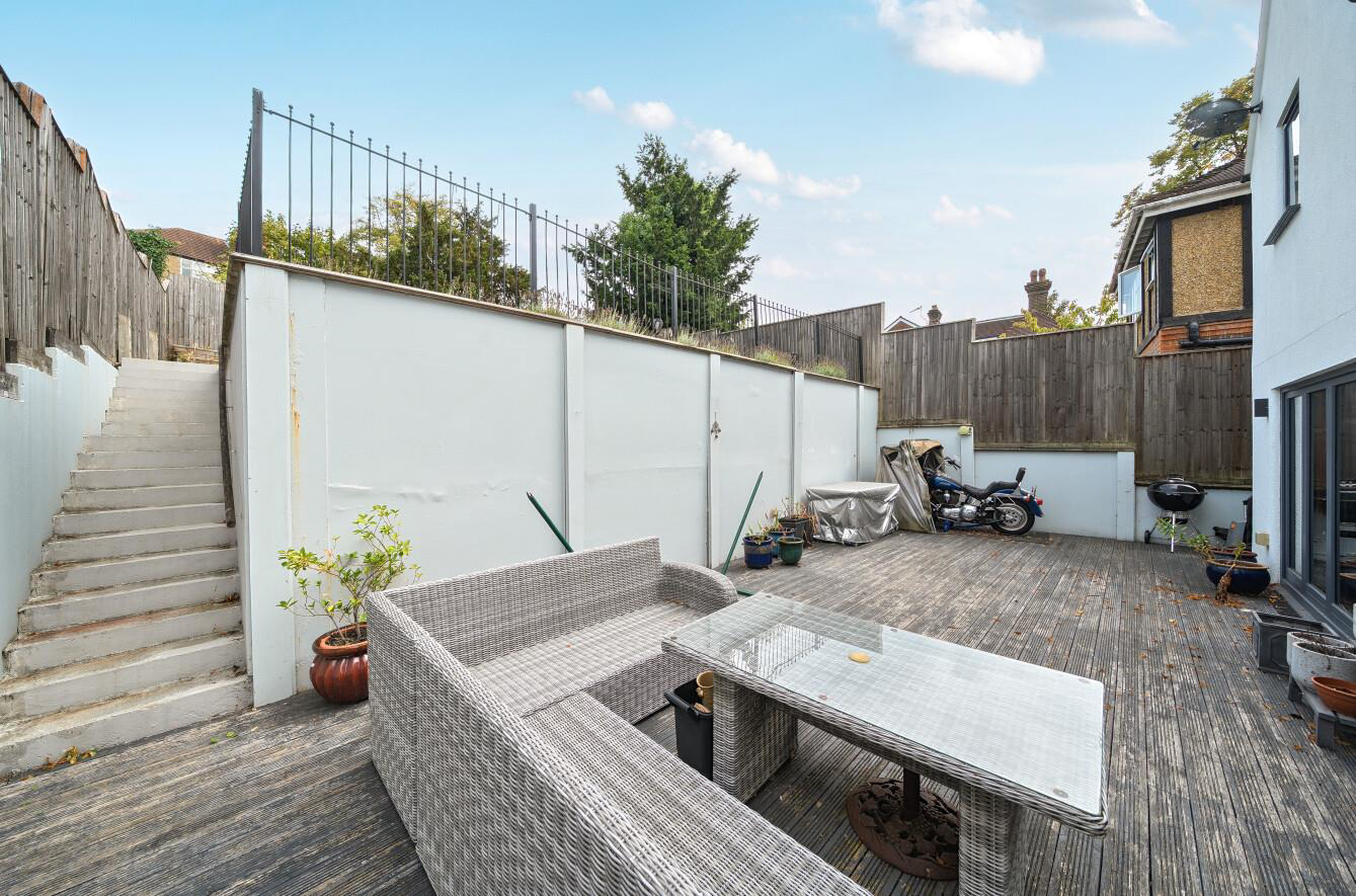 Kenton Lane, Harrow, HA3, photo 9