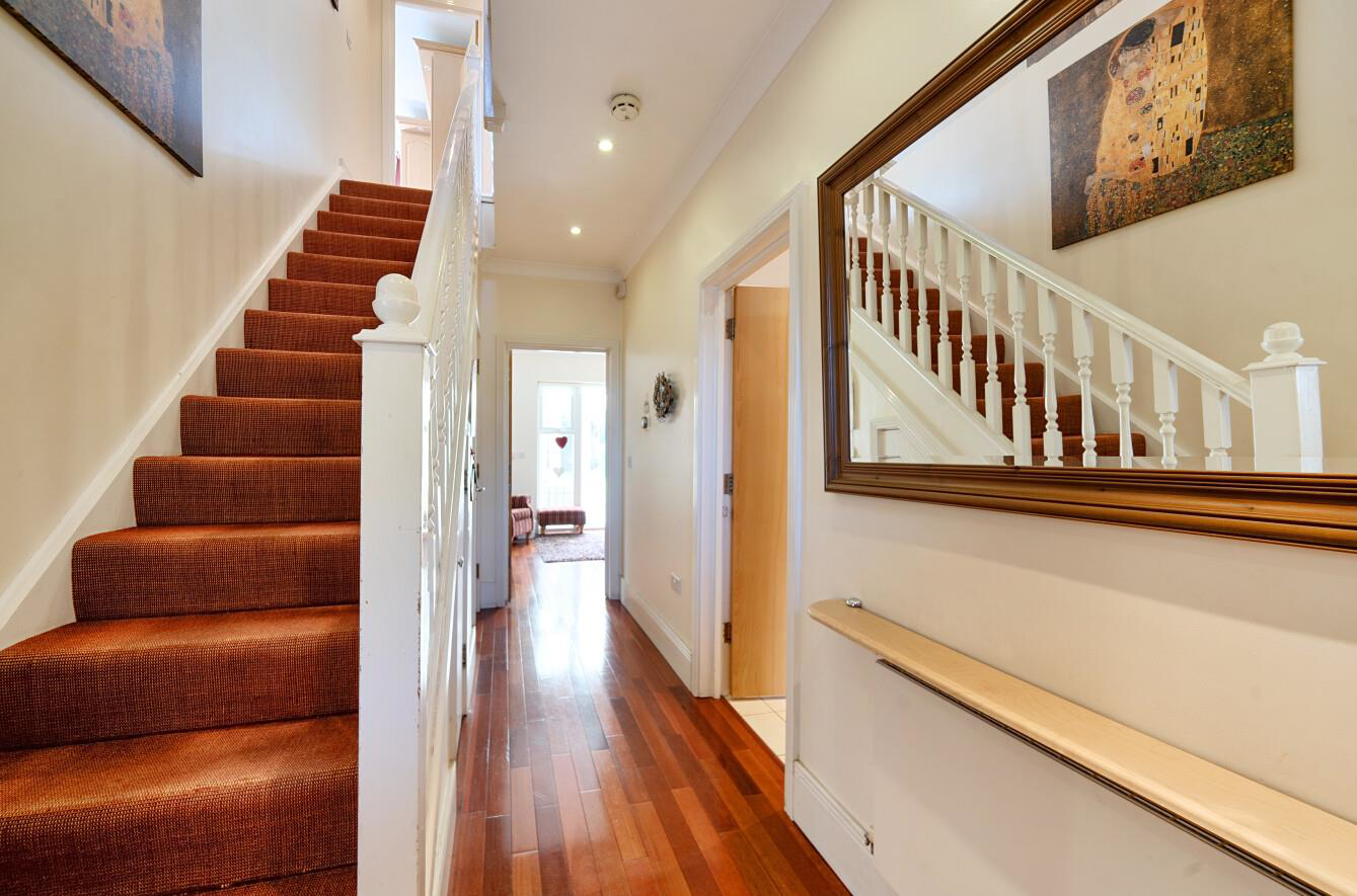 Fauna Close, Stanmore, HA7, photo 13