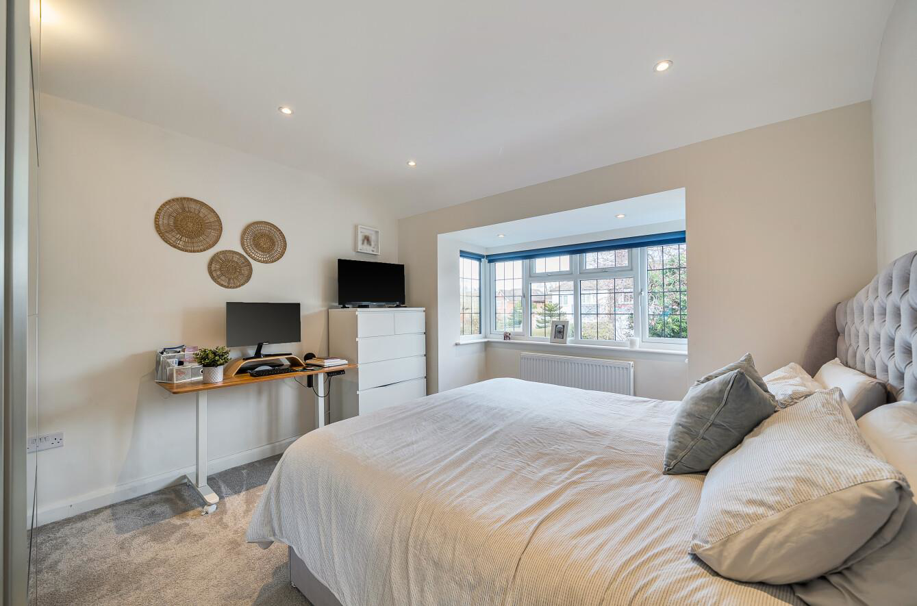 Chiltern Avenue, Bushey, WD23, photo 9