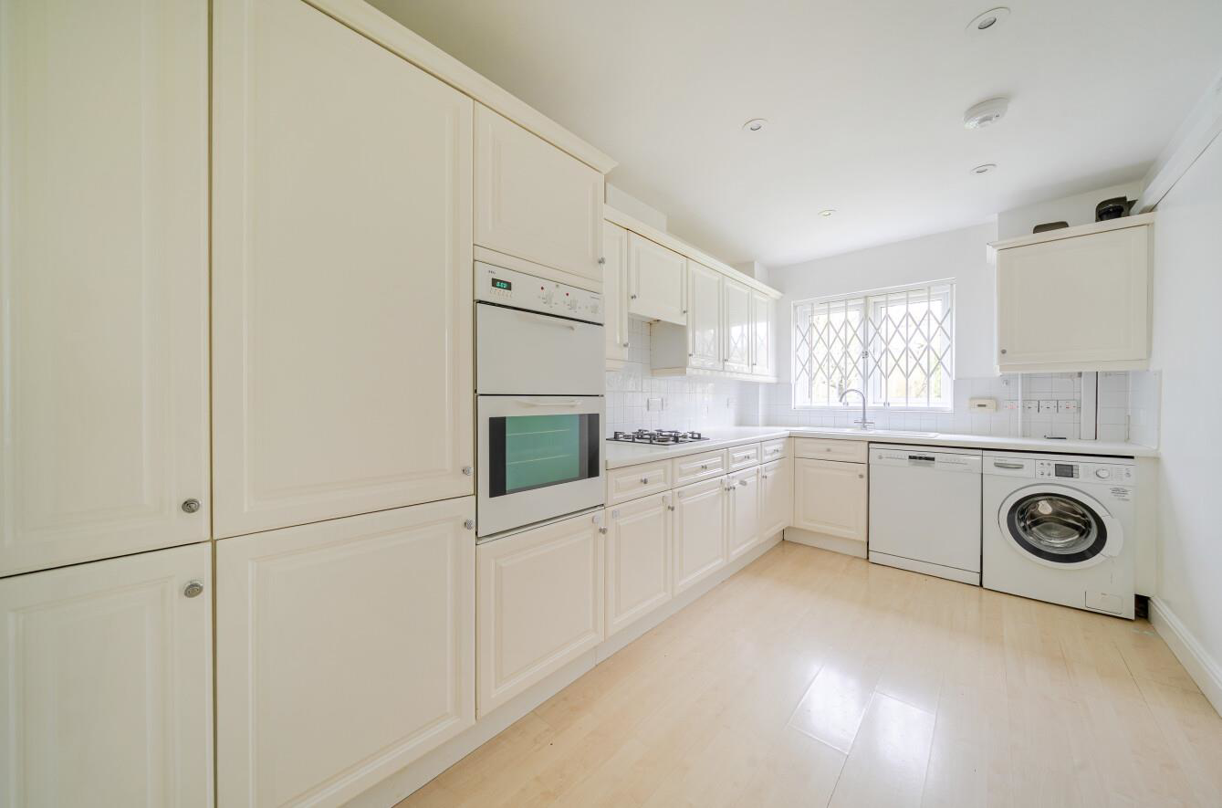 Davidson Frost-Wellings, DFW, Bartholomew Court, C