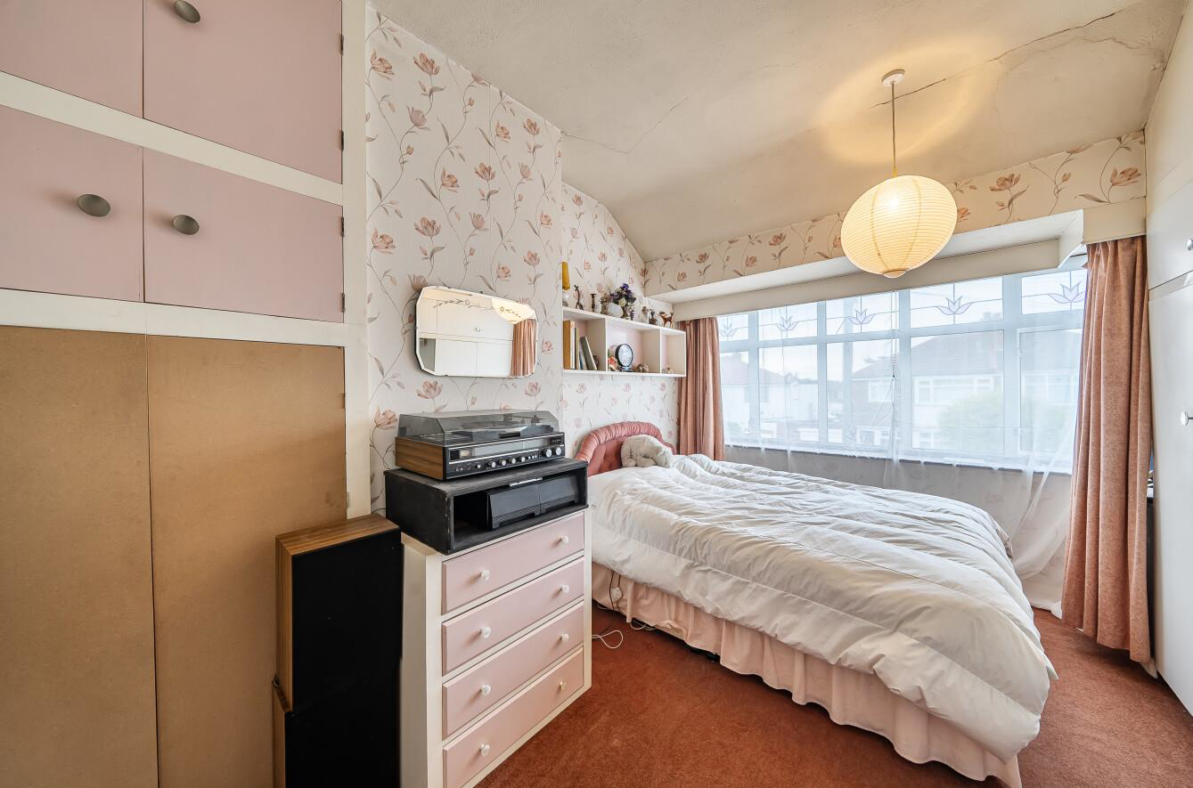 Morley Crescent East, Stanmore, HA7, photo 3