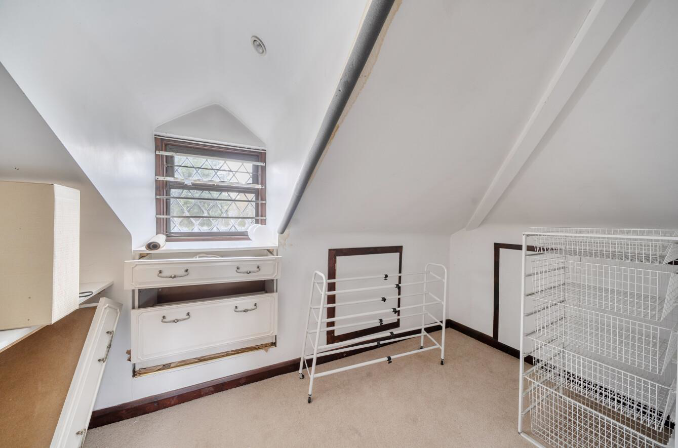 Chiltern Avenue, Bushey, WD23, photo 8