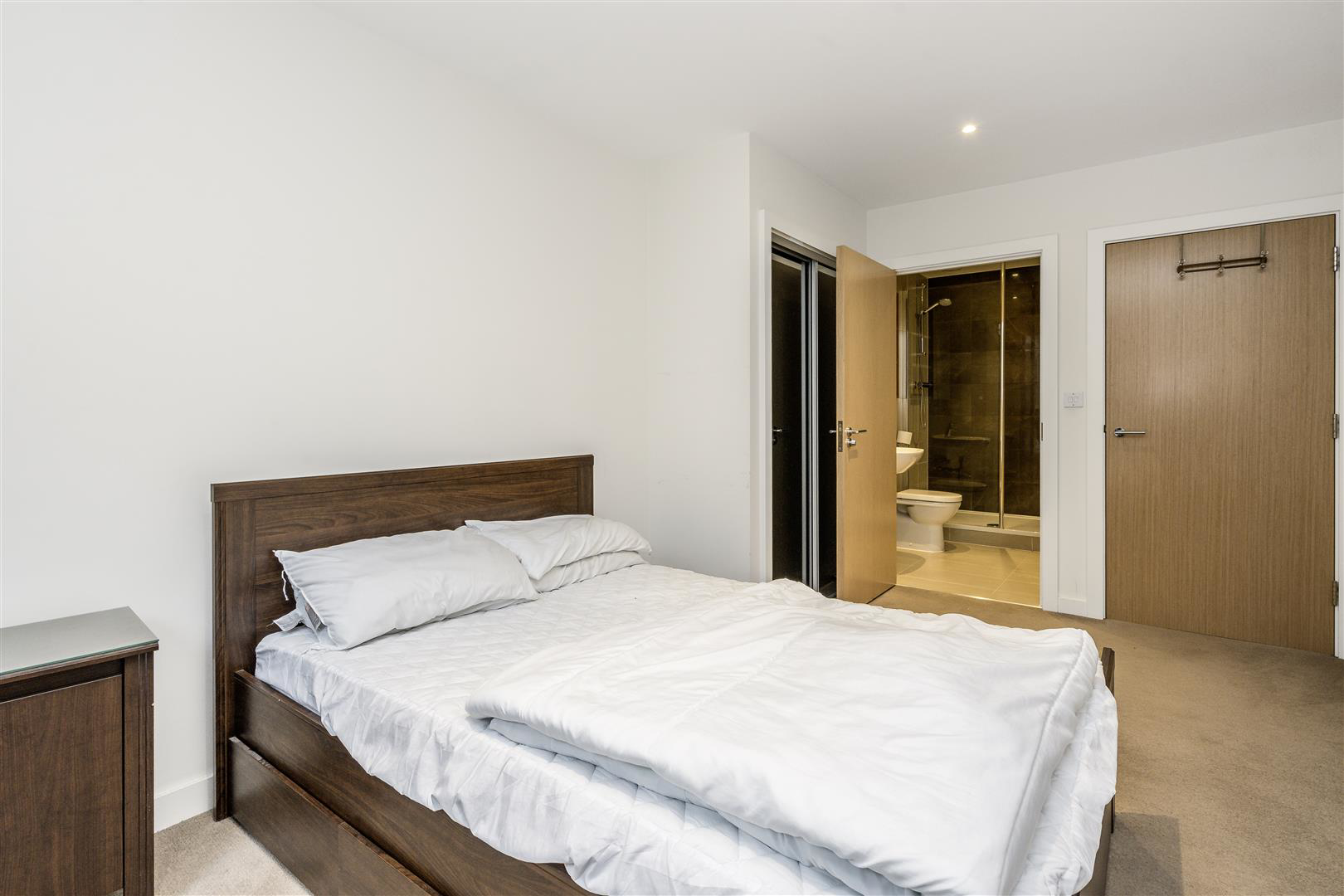 Carnarvon Court, Stanmore, HA7, photo 8