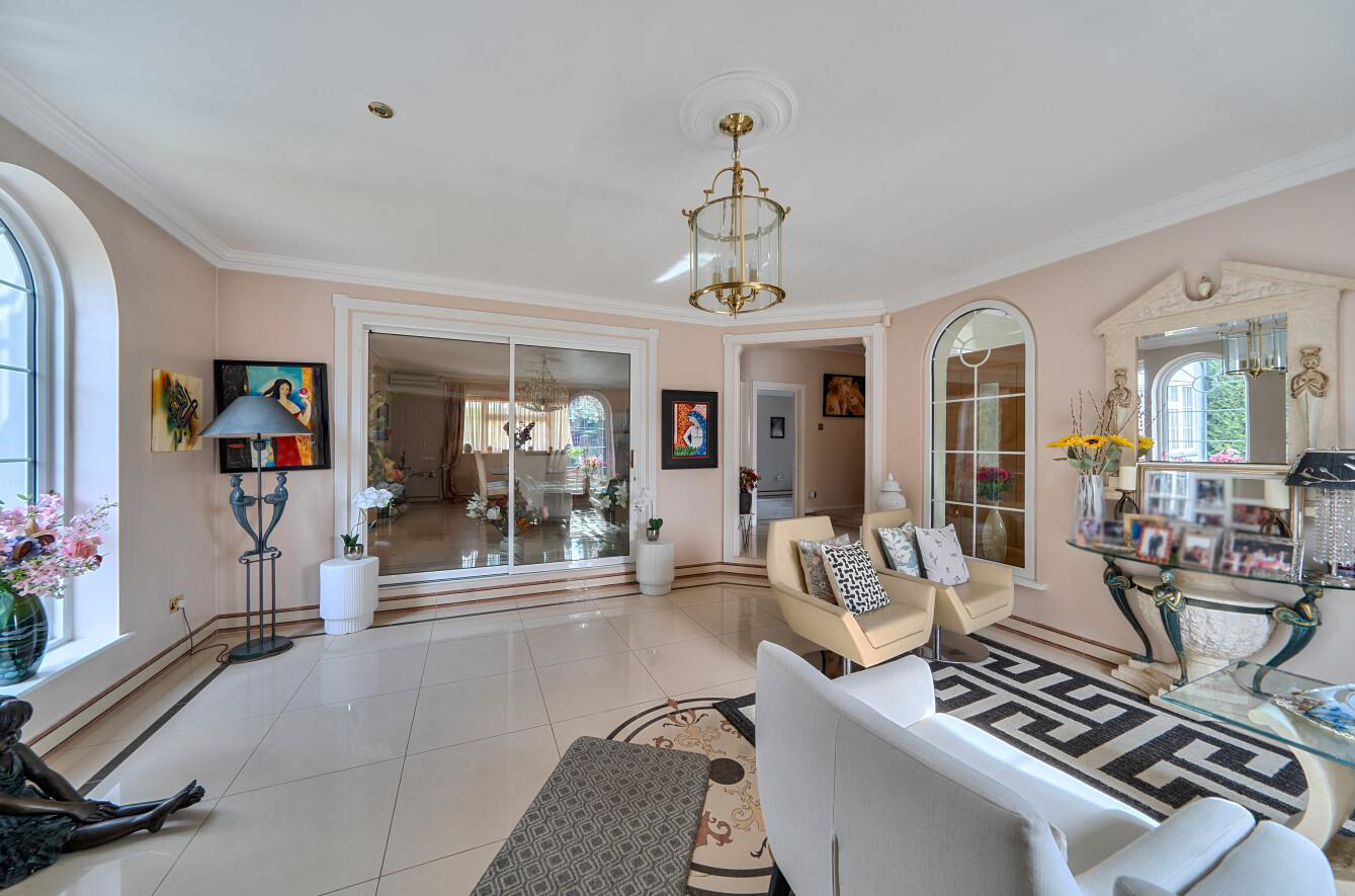 Hartsbourne Road, WD23, photo 3