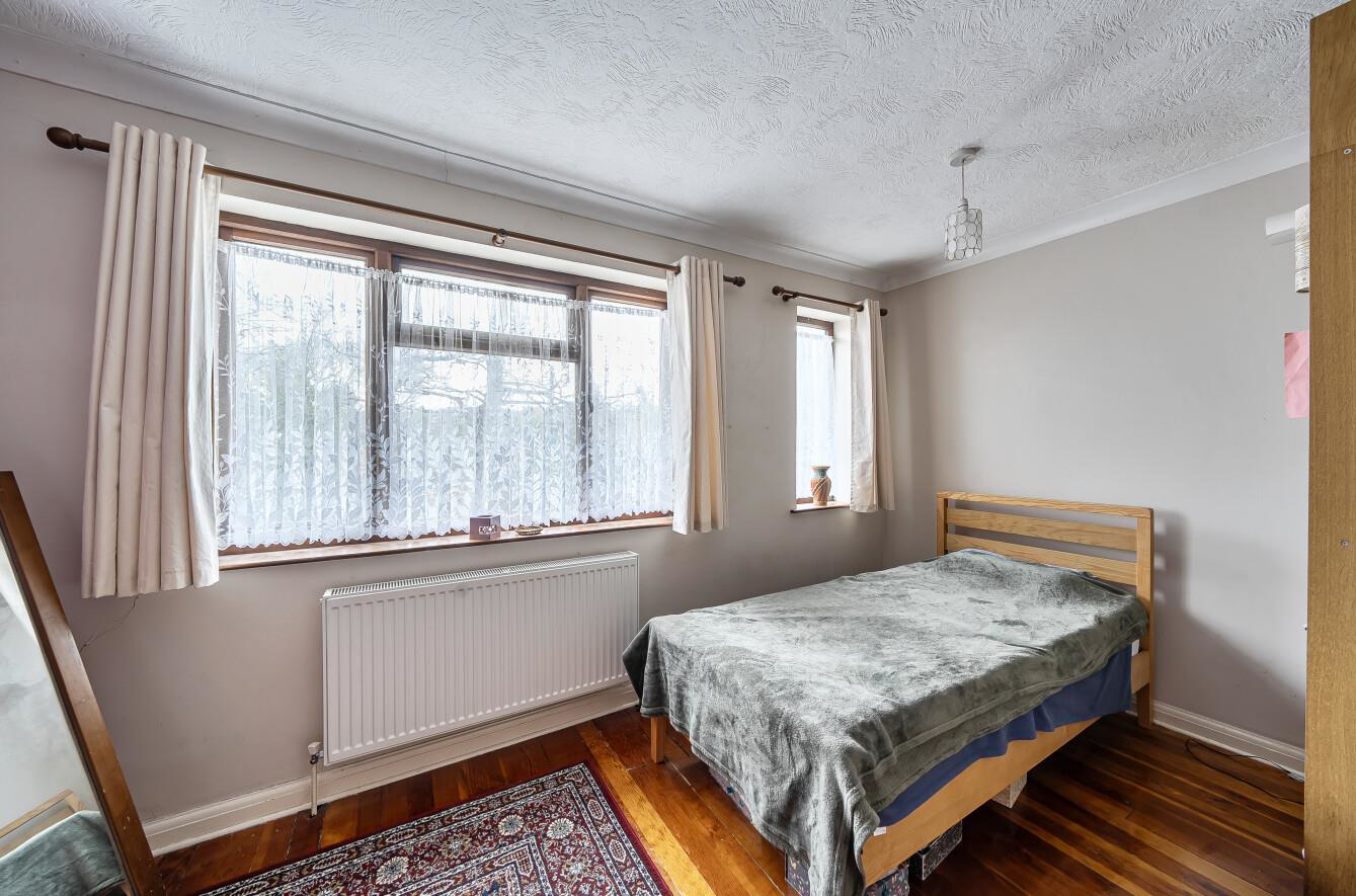 Uxbridge Road, Harrow, HA3, photo 6