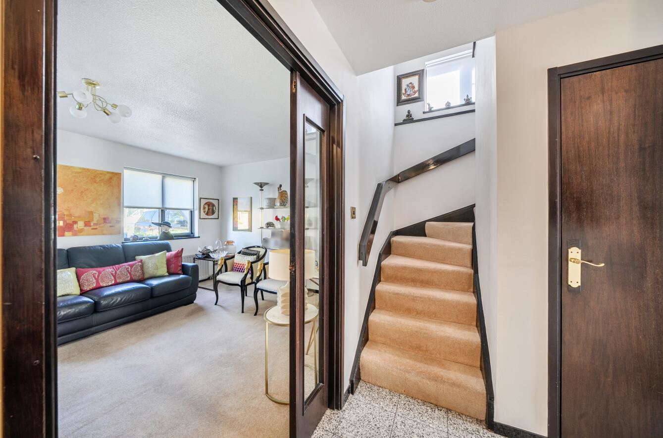 Du Cros Drive, Stanmore, HA7, photo 8