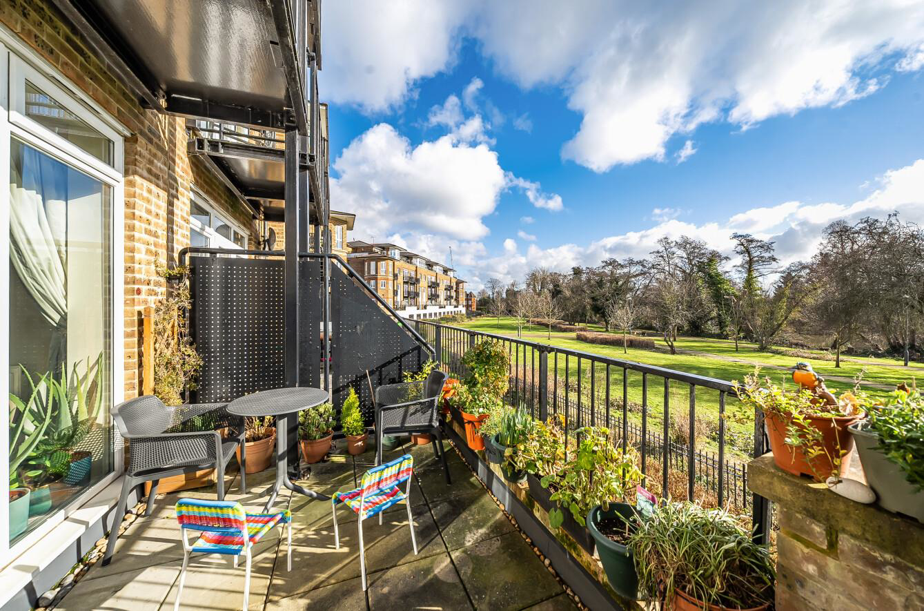 Pond House, Stanmore, HA7, photo 6