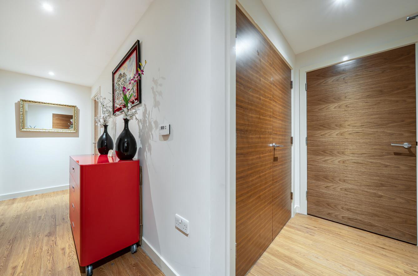 Sovereign Court, Stanmore, HA7, photo 5