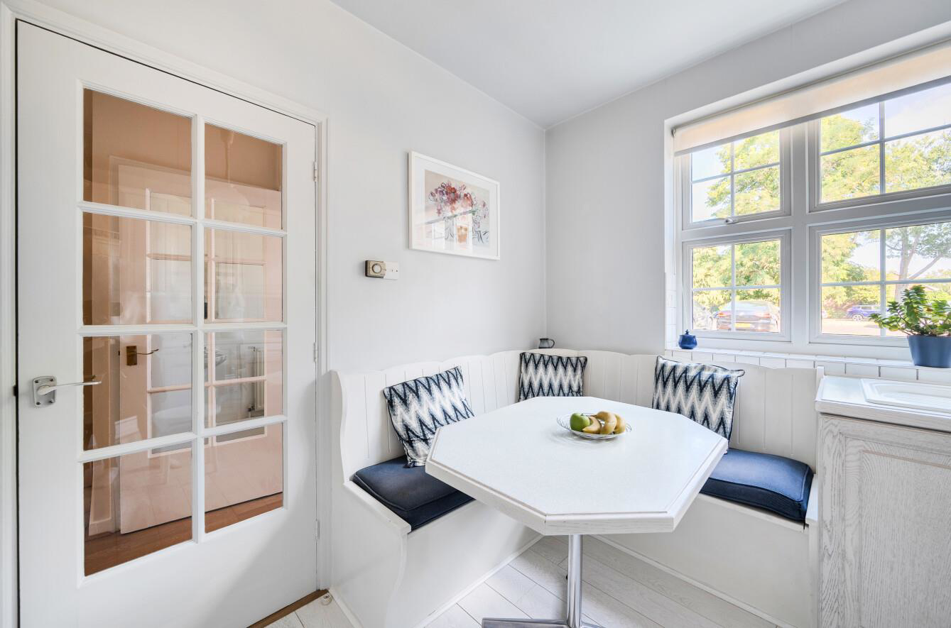 Sunningdale Close, Stanmore, HA7, photo 6