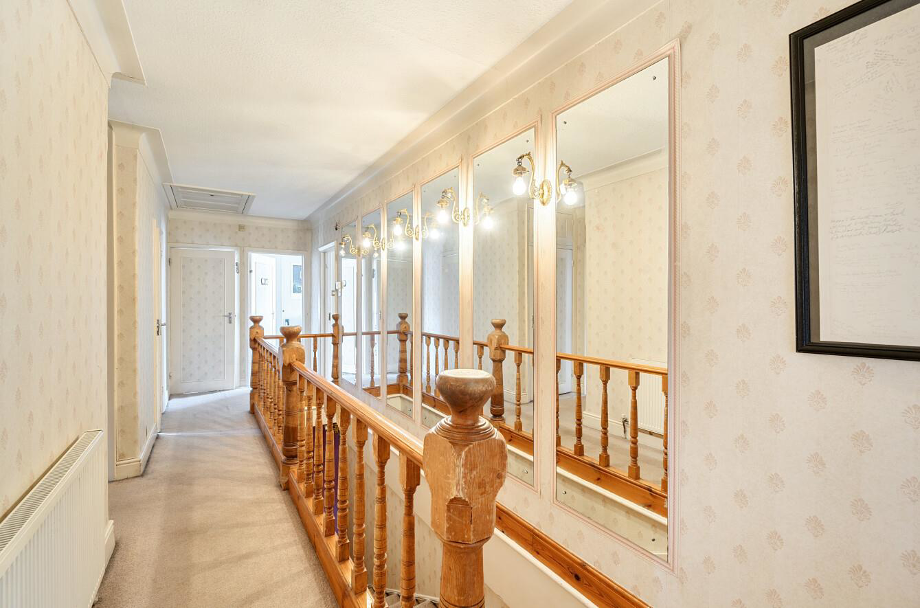 Davidson Frost-Wellings, DFW, Brockley Avenue, Sta