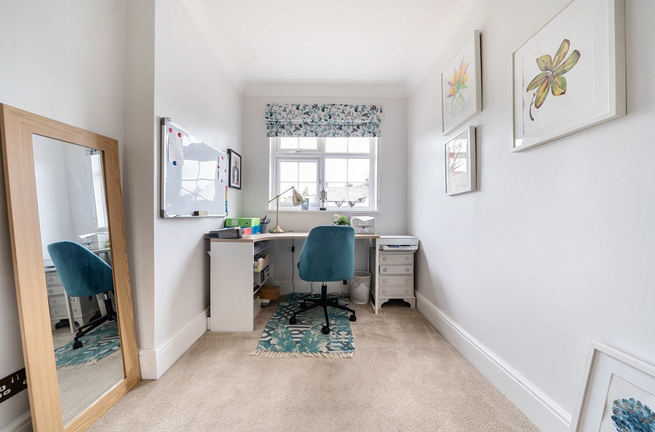 Herkomer Road, Bushey, WD23, photo 20