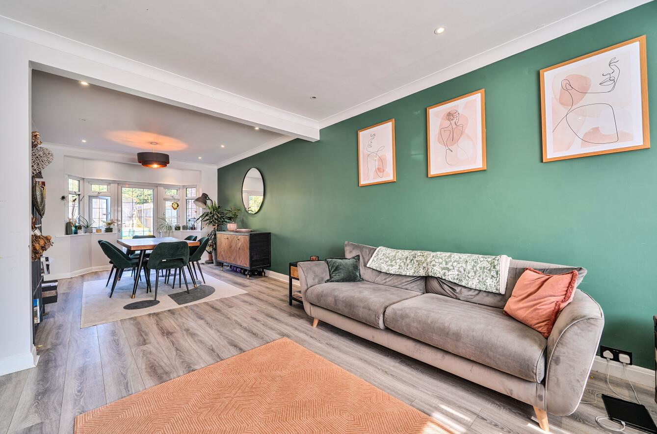 Howberry Road, Edgware, HA8, photo 2