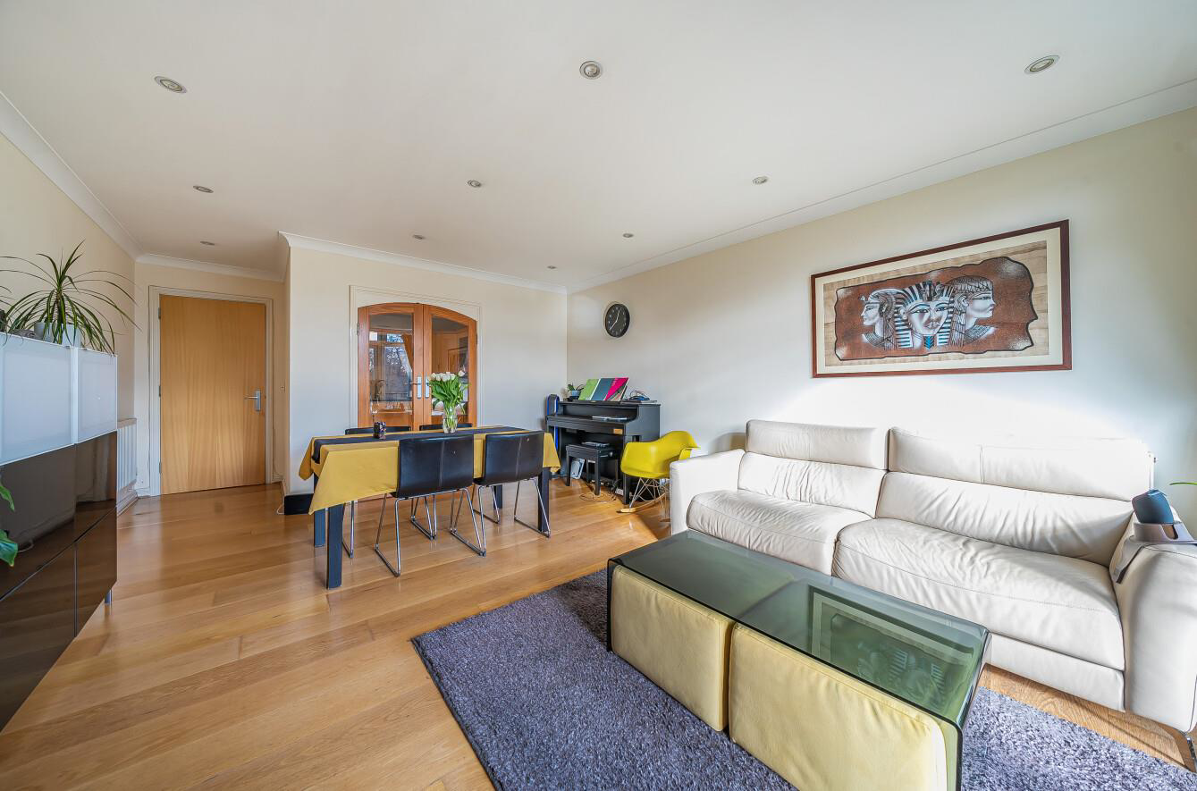 Pond House, Stanmore, HA7, photo 3
