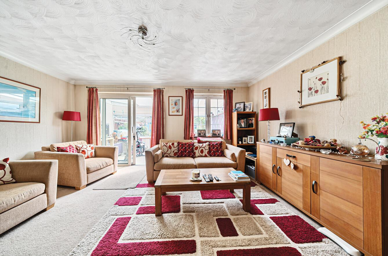 Meadow Road, Bushey, WD23, photo 15