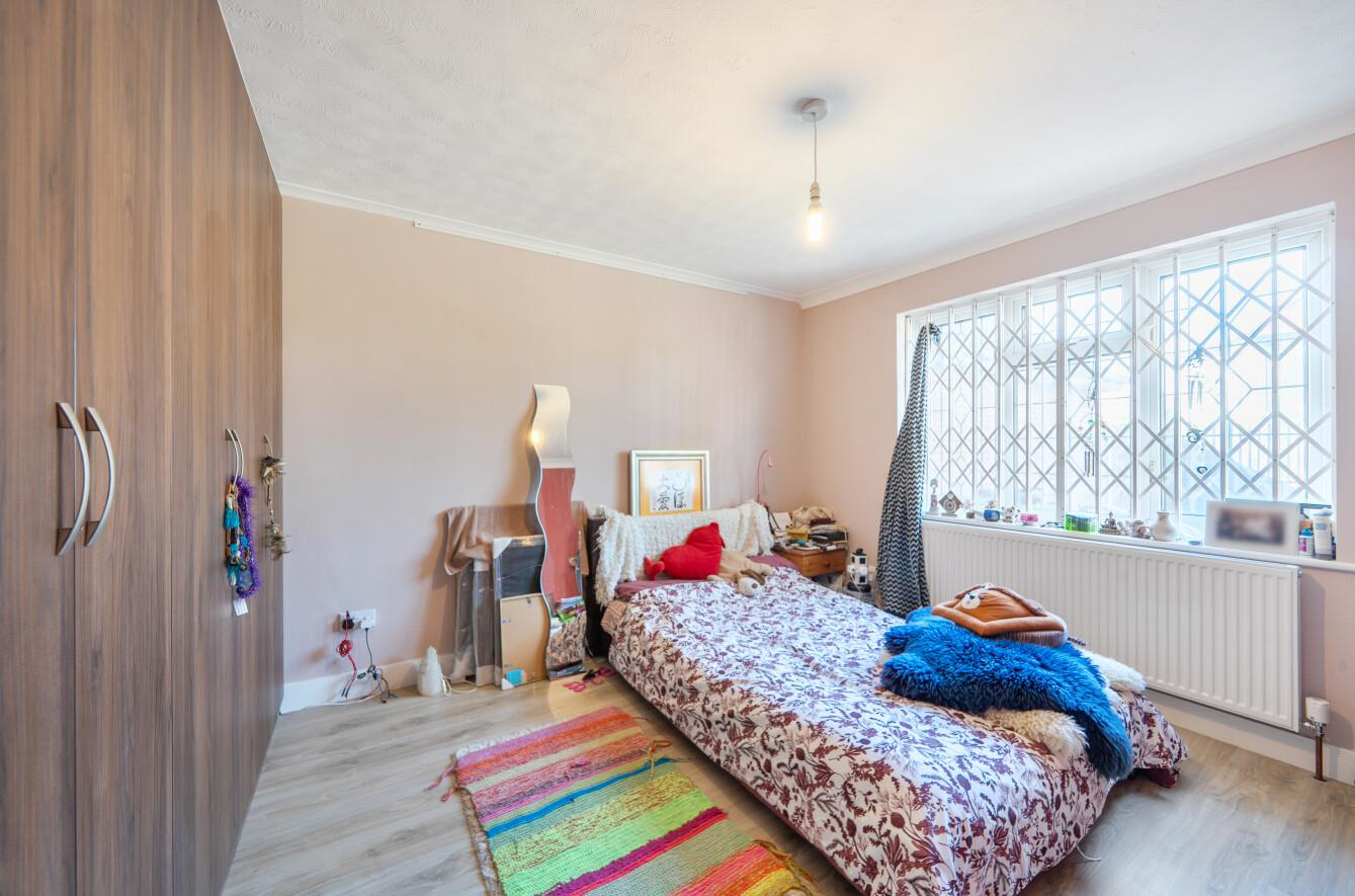 Hollybush Close, Harrow, HA3, photo 7