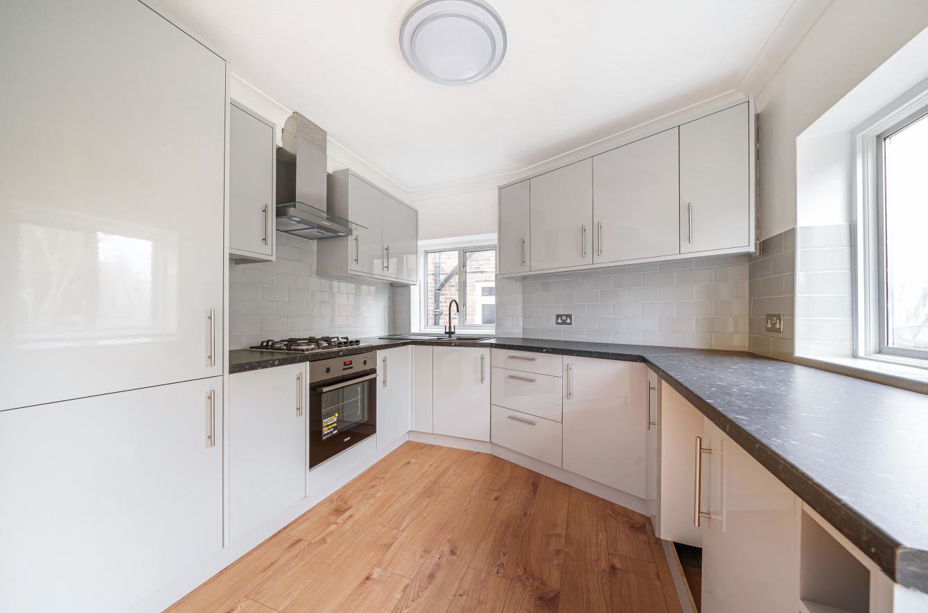 Methuen Road, Edgware, HA8, photo 5