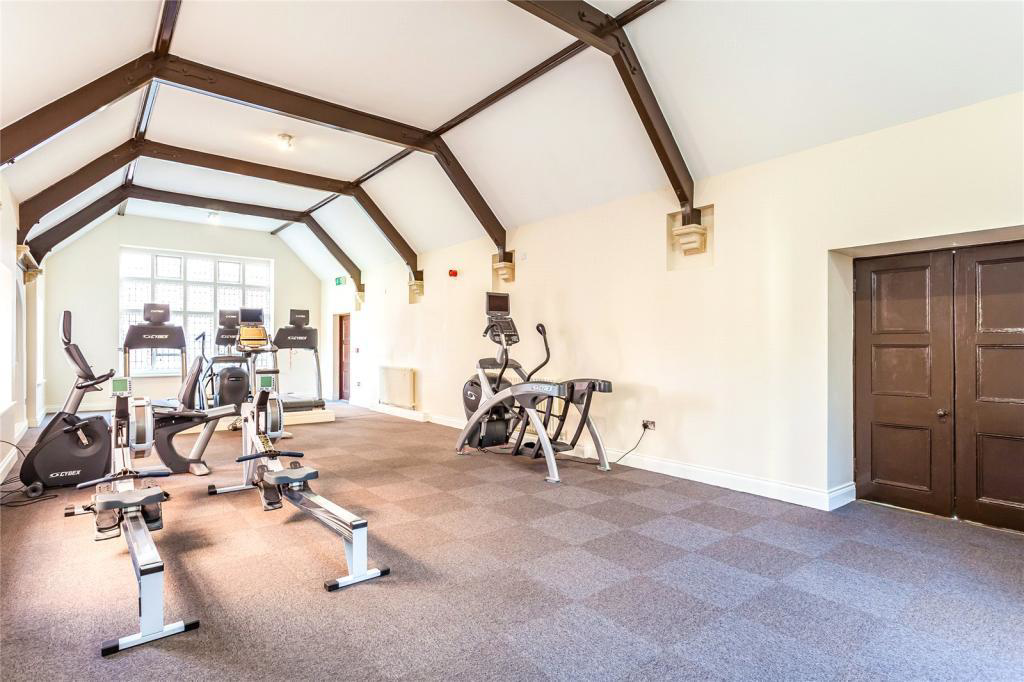 Royal Connaught Park, Bushey, WD23, photo 22