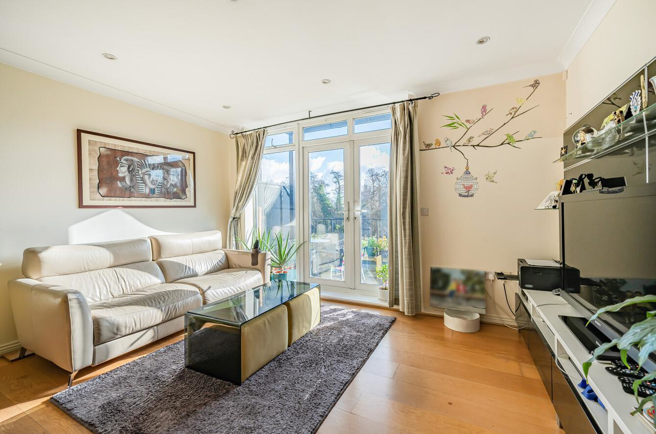Pond House, Stanmore, HA7, photo 2