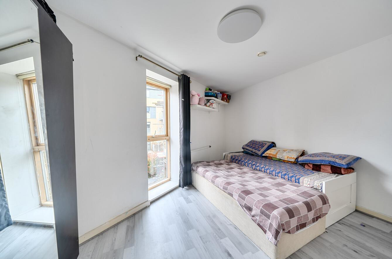 Douglas Close, Stanmore, HA7, photo 8