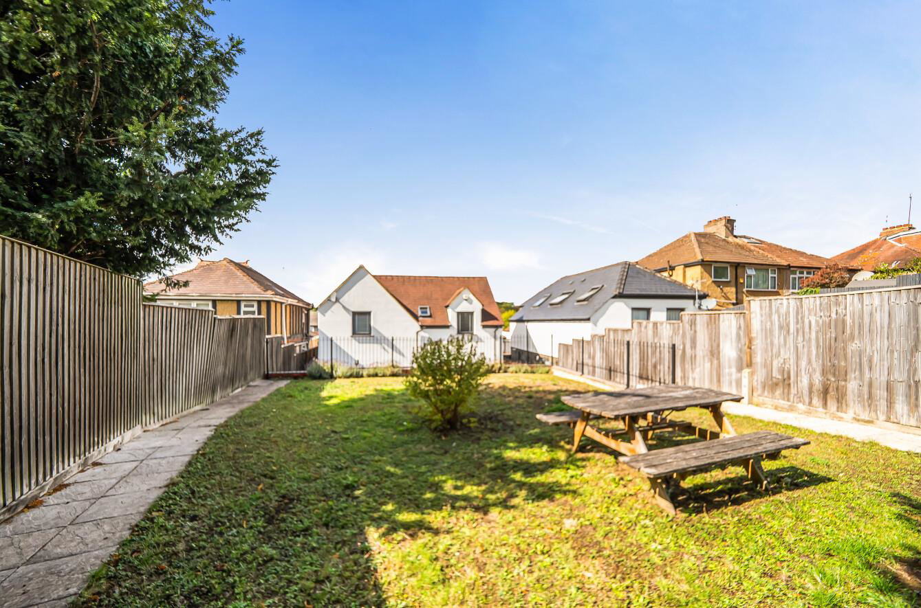 Kenton Lane, Harrow, HA3, photo 8