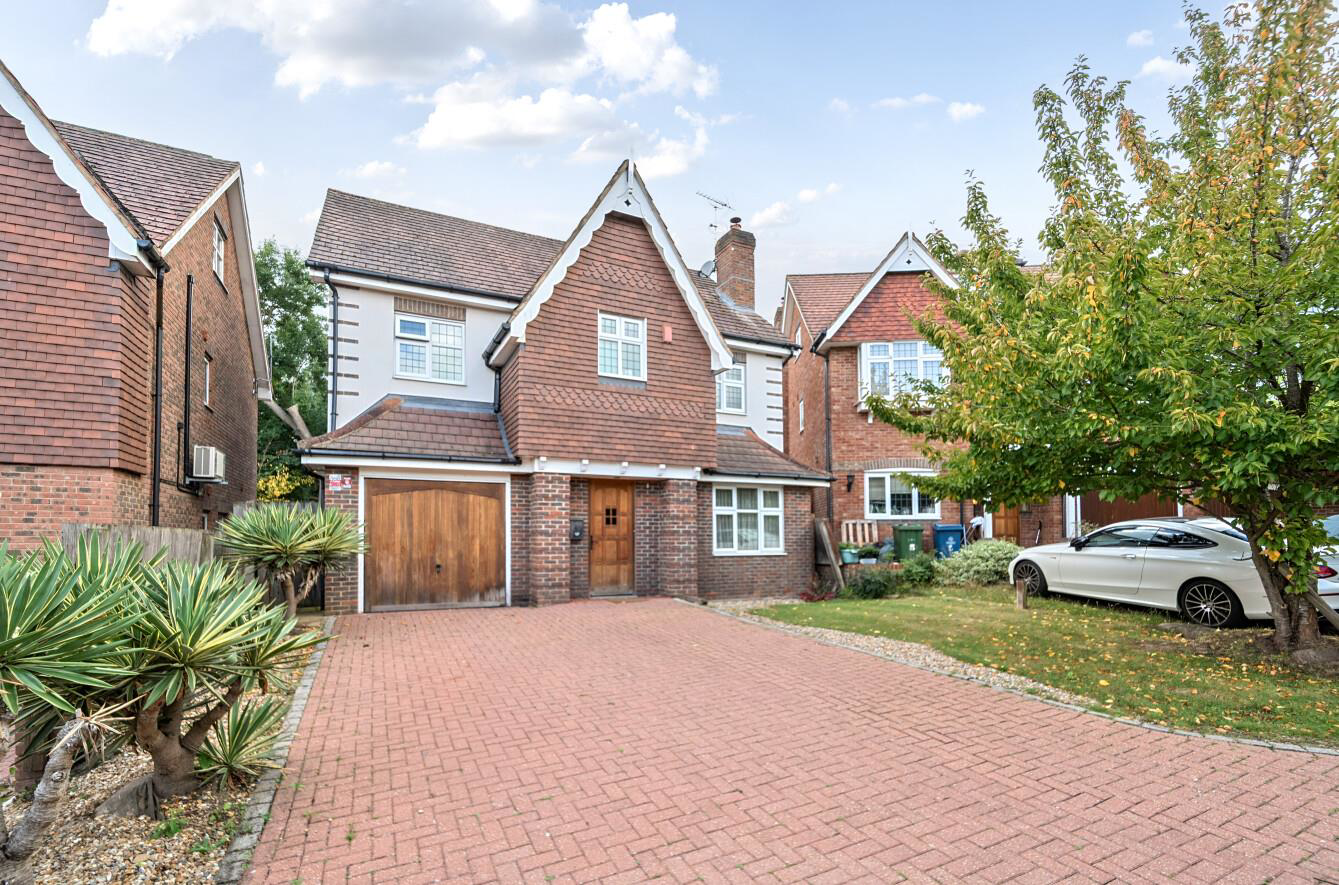 Fauna Close, Stanmore, HA7