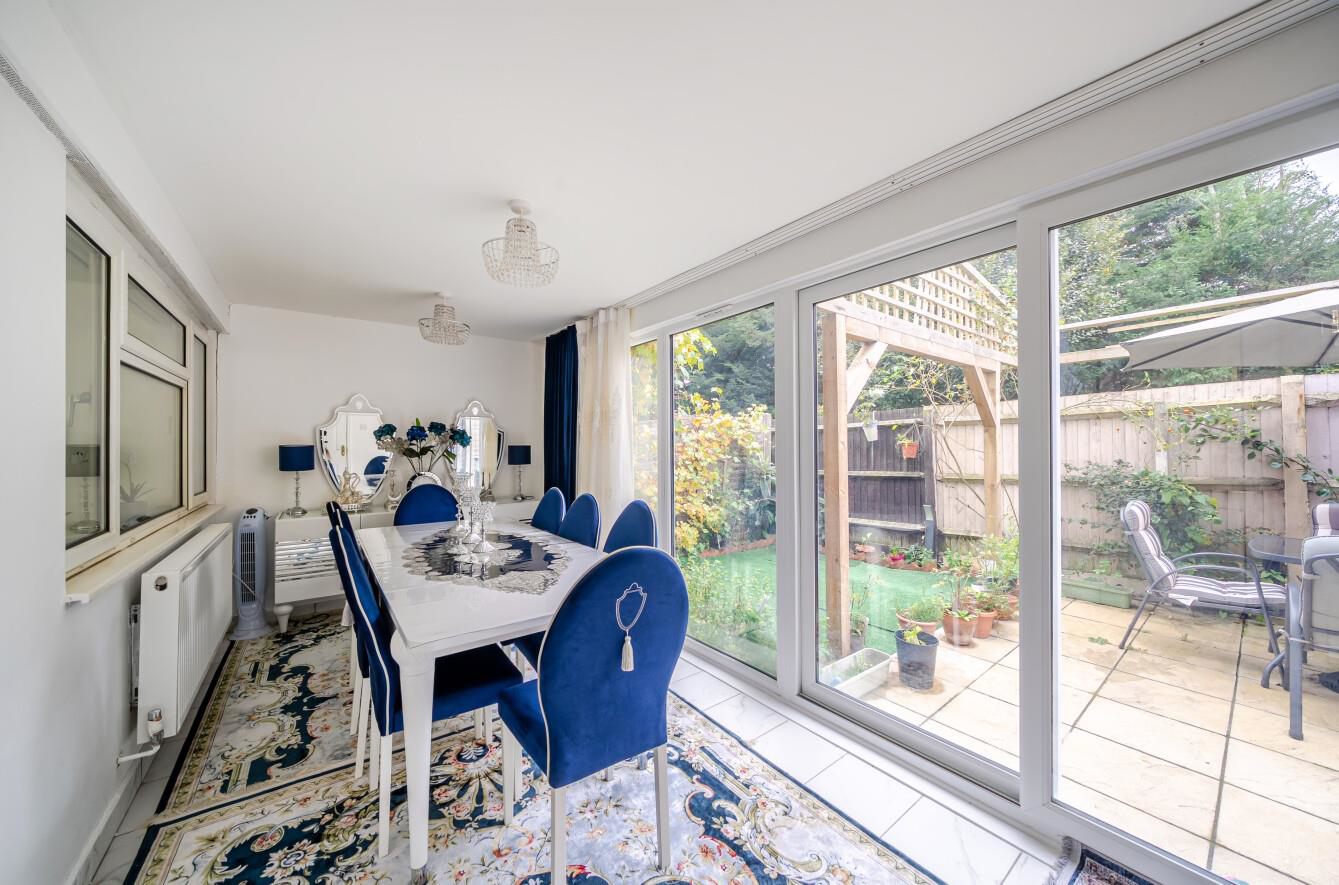 Robb Road, Stanmore, HA7, photo 3