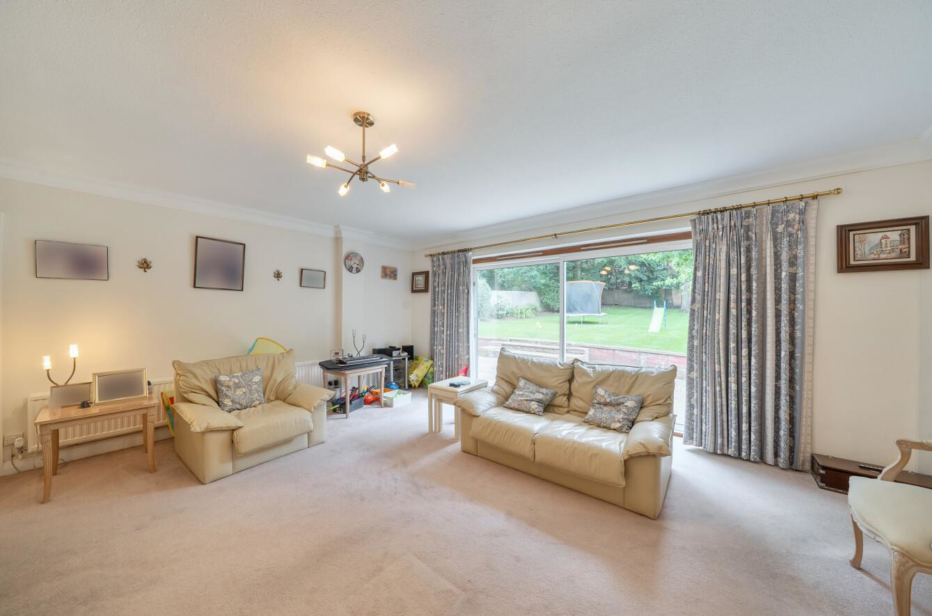 Westbury Road, Northwood, HA6, photo 2
