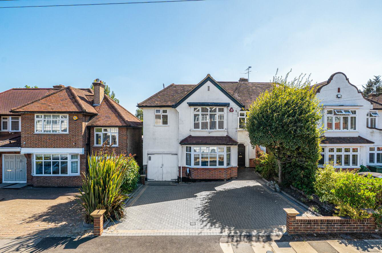Snaresbrook Drive, Stanmore, HA7